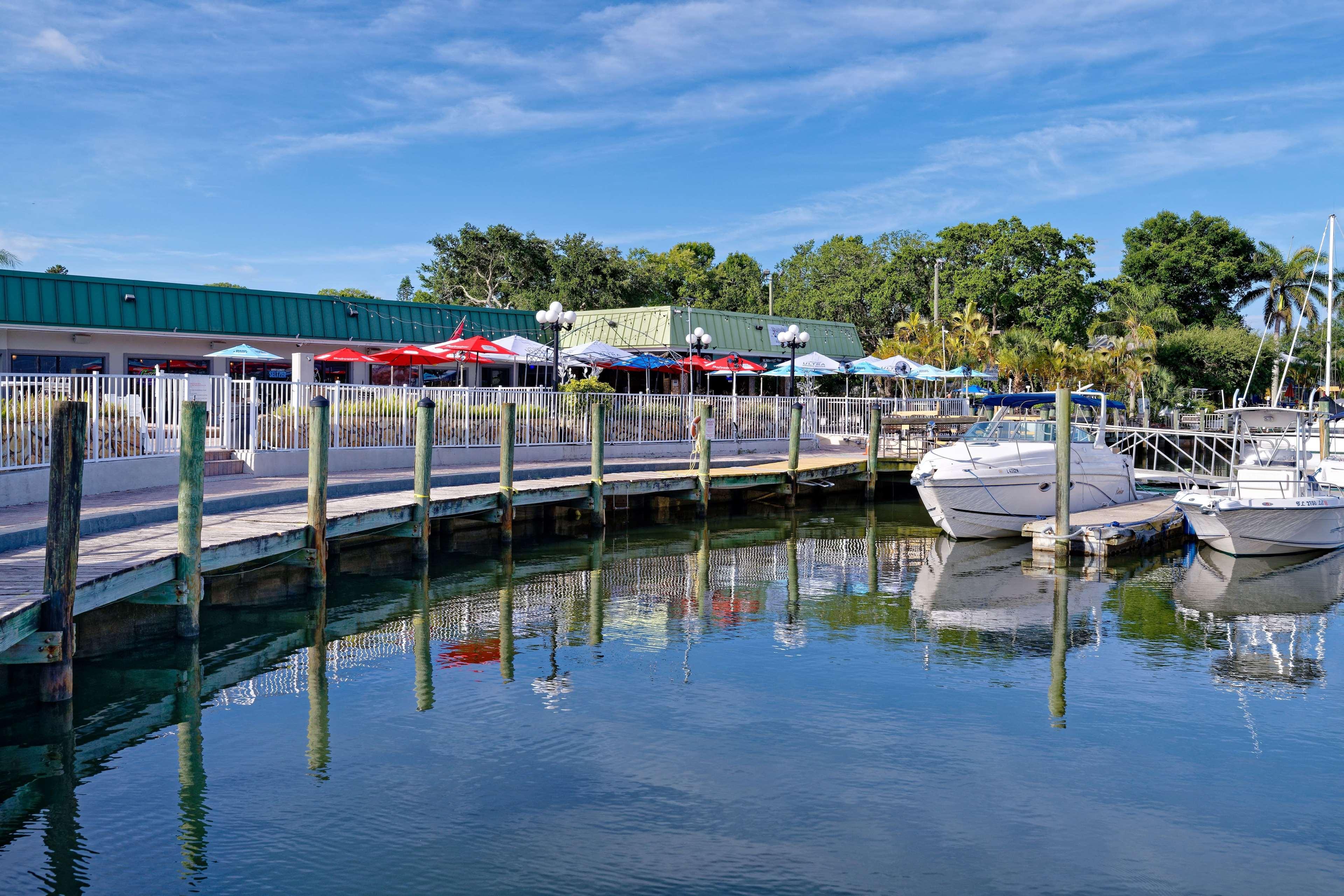 Отель Ramada By Wyndham Sarasota Waterfront South Bradenton Экстерьер фото